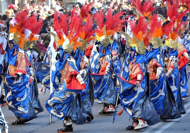 Así se celebra el carnaval más multitudinario y colorido de Extremadura