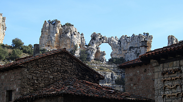 Imagen del circo rocoso de Orbaneja del Castillo