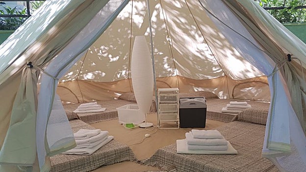 Prepara tu verano en Málaga: los mejores campings para disfrutar de la playa en la Costa del Sol