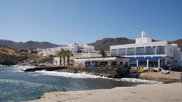 Vista de uno de los restaurantes de La Isleta del Moro.