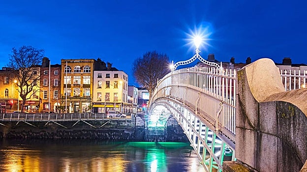 Málaga te conecta con el mundo: encuentra vuelos baratos y flexibles desde la Costa del Sol