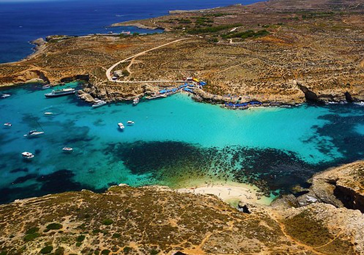 Lago Azul, entre las islas Comino y Cominotto, en Malta