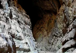 Las pinturas rupestres de la cueva del Hundidero: un tesoro prehistórico en el corazón de la Sierra de Grazalema