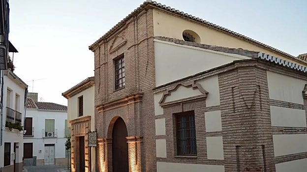La iglesia de Santa María de la Encarnación fue mandada construir por los Reyes Católicos