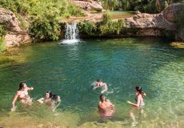 Este es el pueblo de España que tiene más piscinas naturales