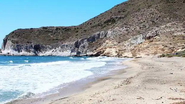 Guía de las mejores playas y calas de Almería para el verano