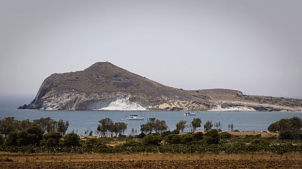 Vista de la playa de los «Genoveses» en el Parque Natural Cabo de Gata