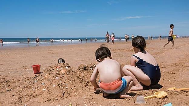 Estas son las playas de Huelva que tienen bandera azul en 2023: dónde están y cómo llegar