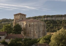 El pueblo de seis vecinos que ha salvado una iglesia del siglo XVI, símbolo de la España vacía