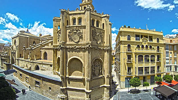 Imagen del exterior de la capilla de los Vélez