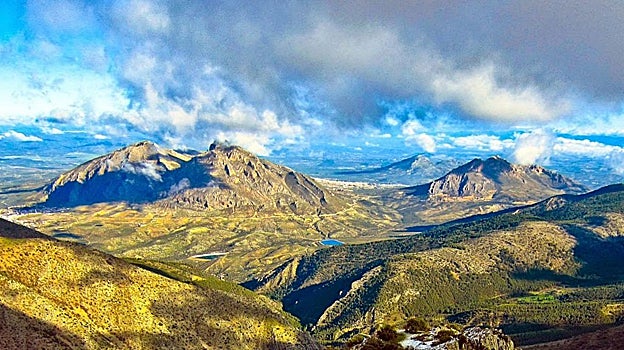El Parque Natural de Sierra Mágina de Jaén cuenta con una extensión de casi 20.000 hectáreas