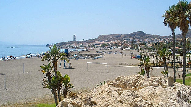 Playa de la Cala del Moral en el Rincón de la Victoria