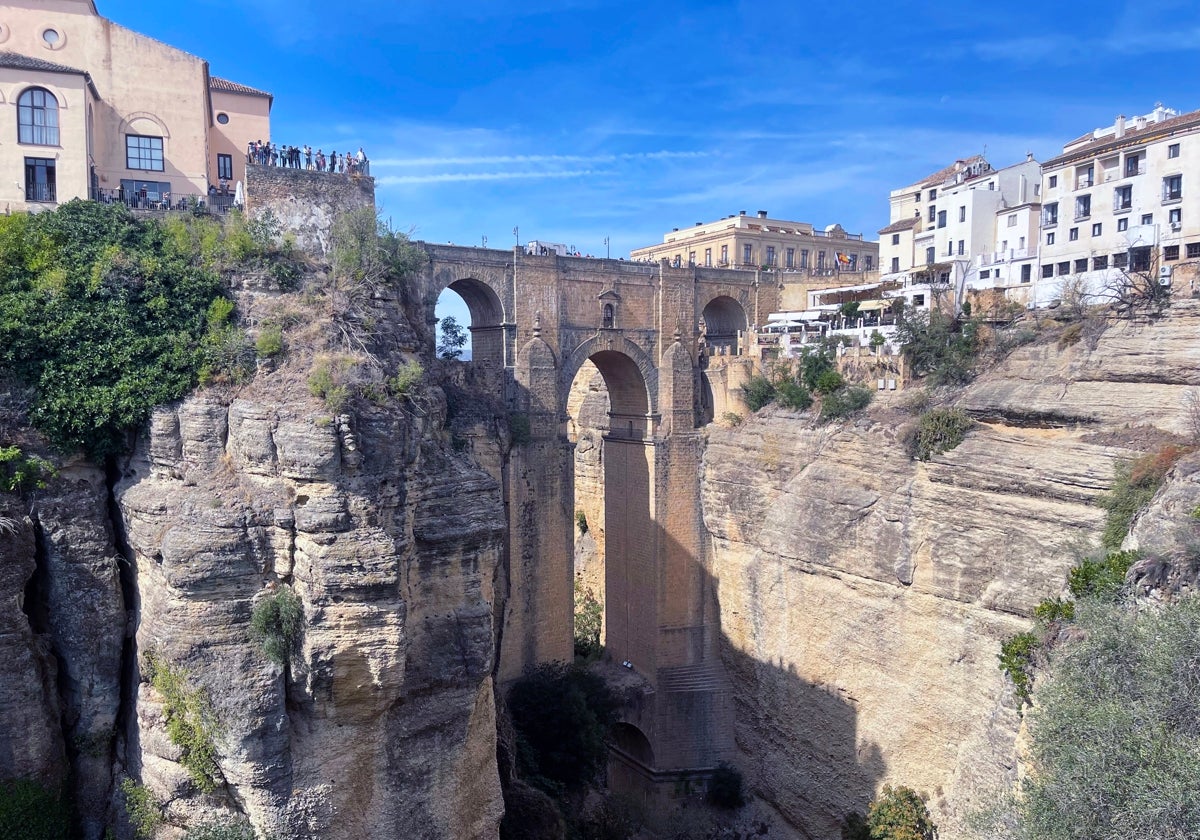 Así se hizo el maravilloso Puente Nuevo de Ronda, que tuvo que ser  construido dos veces