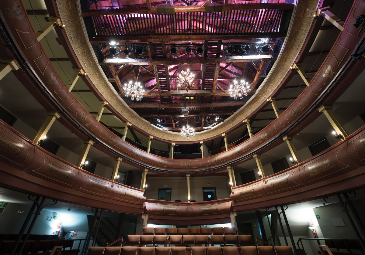 Imagen del interior del Corral de Comedias de Alcalá de Henares