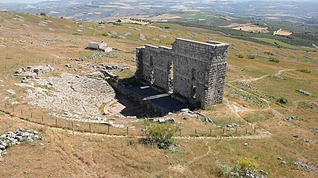 La visita a Acinipo sorprenderá a todos los amantes de la historia por su riqueza y singularidad