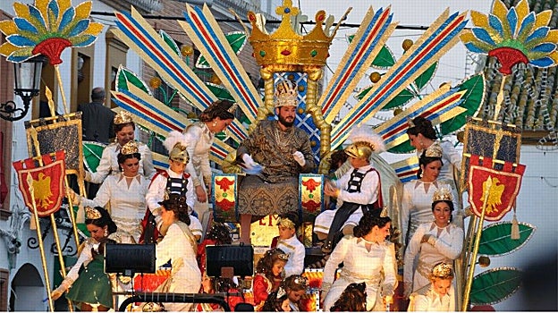 La cabalgata de los Reyes Magos de Villaverde del Río está considerada como la tercera más antigua de toda España
