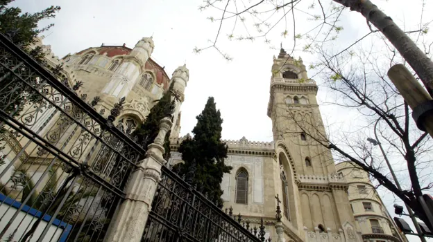 Imagen de la iglesia de San Manuel y San Benito