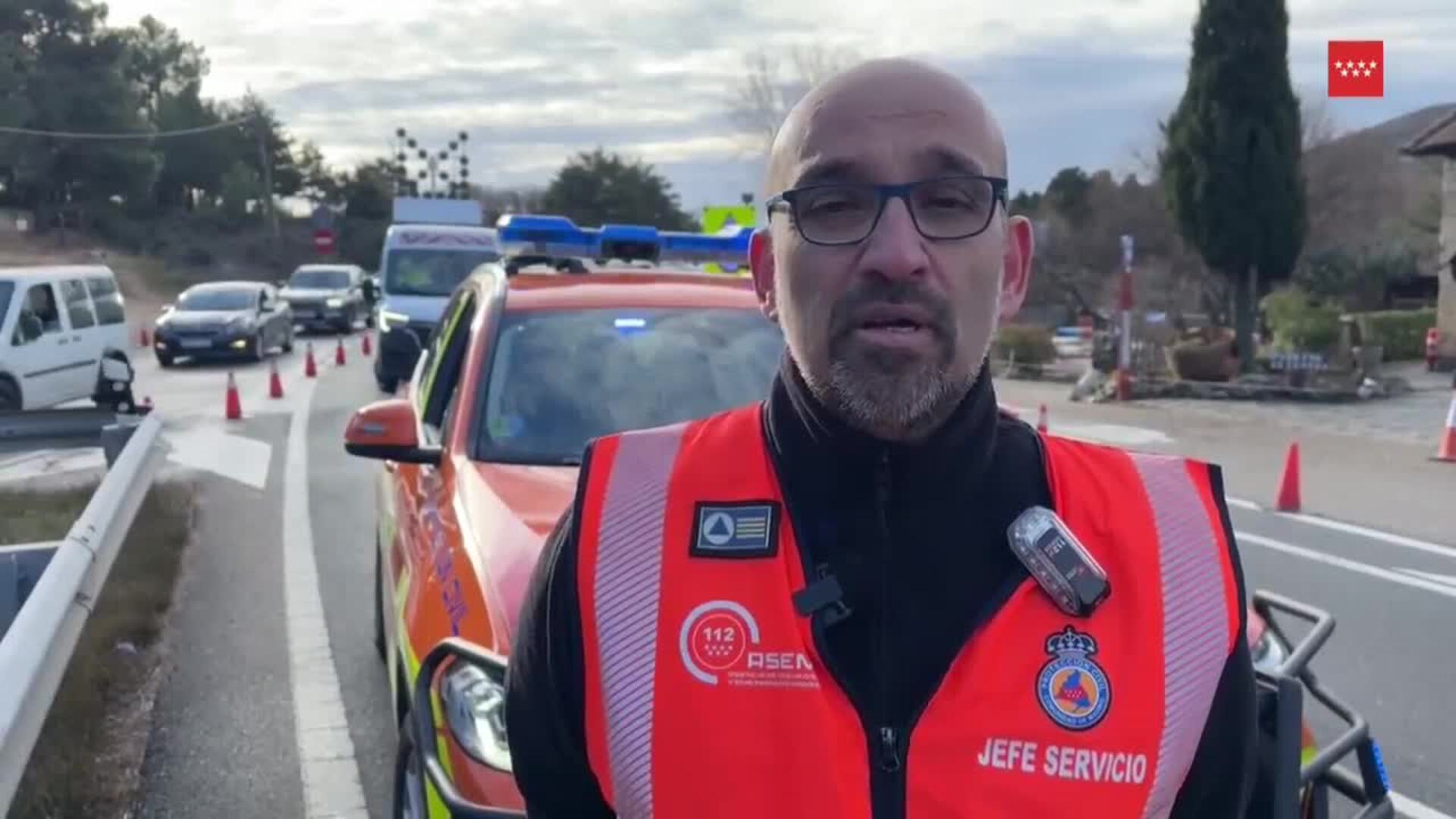 Atascos a los accesos de la sierra para disfrutar de la nieve