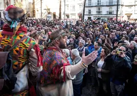 Cómo viajar a Cádiz desde Sevilla para el Carnaval 2024: horarios de los trenes y los autobuses