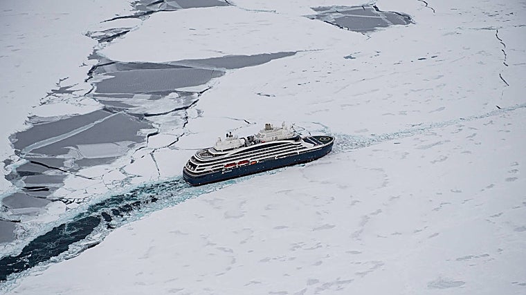 El Commandant Charcot, de la compañía Ponant