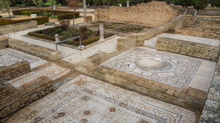 Casa de los Pájaros en Itálica