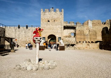 Un colaborador de Cuarto Milenio llena de turistas un castillo del siglo XV