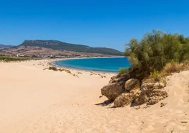 La playa de Andalucía que no tiene nada que envidiar a la de Supervivientes