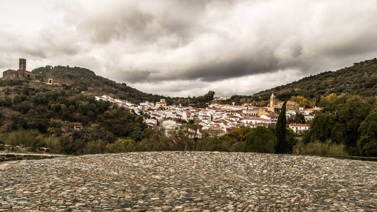 La Sierra de Aracena y Picos de Aroche cuenta con multitud de rincones en los que es posible disfrutar de la naturaleza y la tranquilidad
