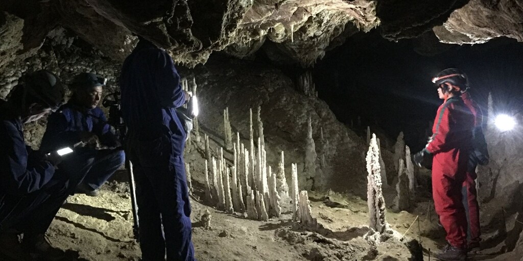 Turismo activo en las Cuevas de Sorbas: qué puedes hacer