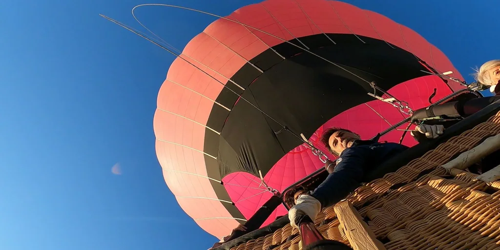 Por qué Segovia es uno de los mejores sitios de España para subir en globo