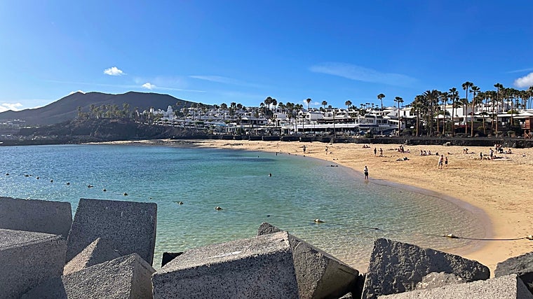 Imagen de la Playa Flamingo, en Yaiza, Lanzarote