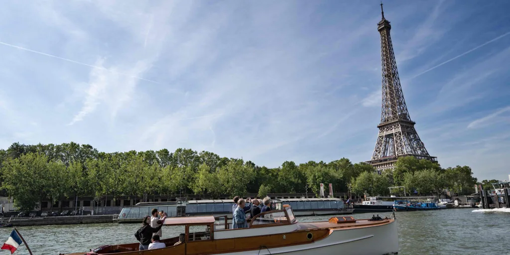 Cafés, libros o mercadillos en París más allá de la carnaza turística y de los JJ. OO.