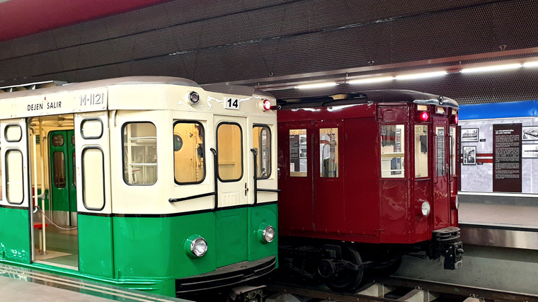 Imagen de los trenes históricos de Chamartín