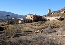 La ruta de los escenarios de Hollywood abandonados en Almería que puedes hacer andando