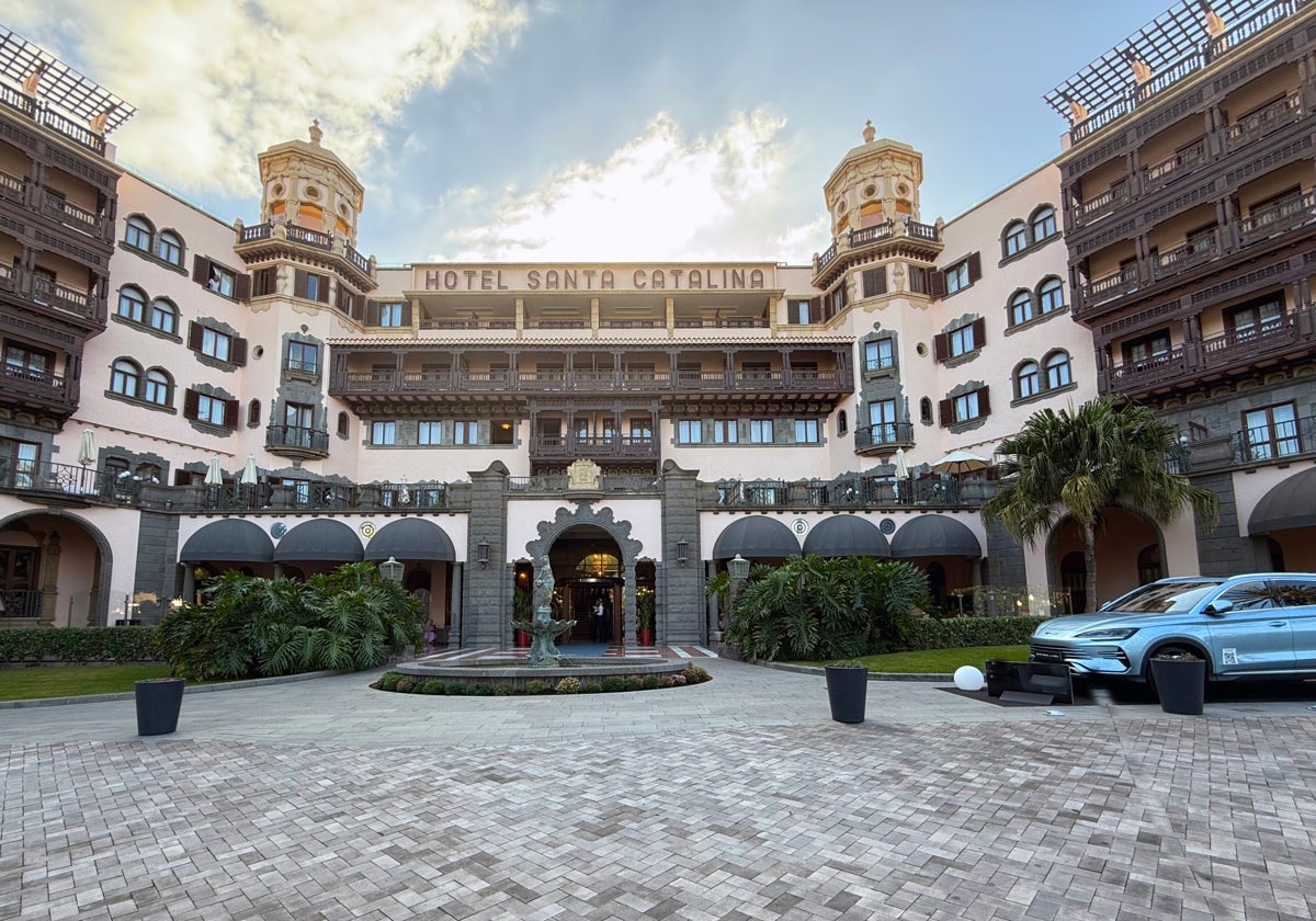 Imagen de la entrada del hotel de Santa Catalina, a Royal Hideaway, Las Palmas de Gran Canaria