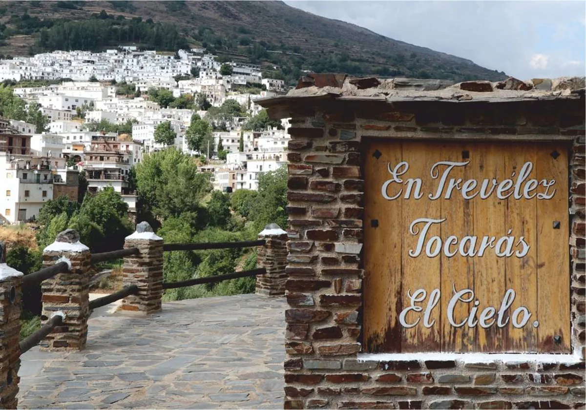 El Mirador de Trevélez, uno de los símbolos de este bonito pueblo de la Alpujarra