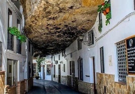 El curioso pueblo de Andalucía cuyo nombre también tiene un origen singular