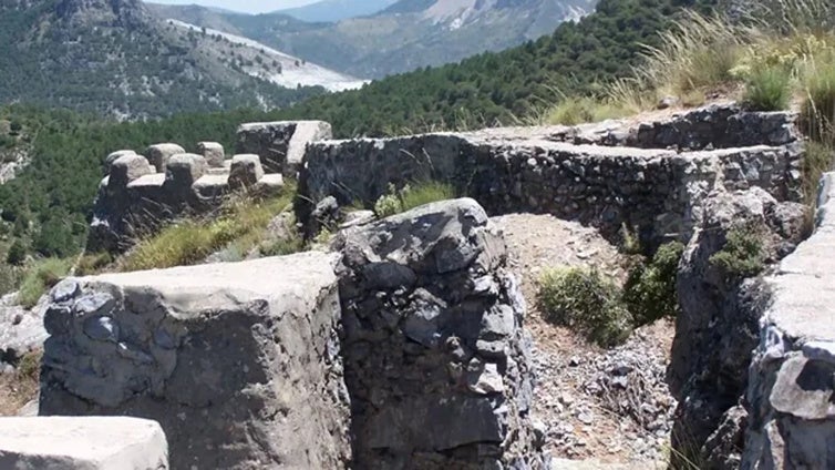 No es China, pero lo parece: esta es la muralla más impresionante de Granada