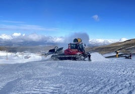 El primer fin de semana de esquí: qué estaciones abren en España