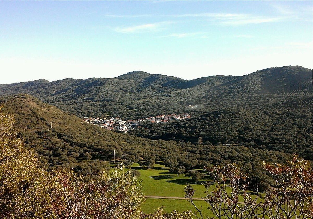 La localidad onubense de La Umbría se ubica a las sombra del Cerro Castillejos