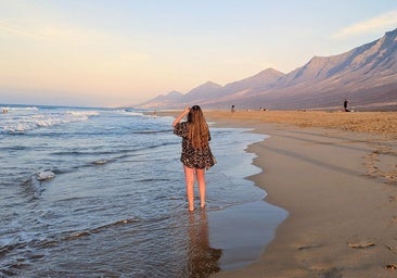 La playa salvaje a 45 minutos del asfalto donde no hay invierno