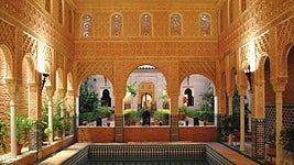 El pueblo de Sevilla que esconde su propia Alhambra: «Parece una casa normal, pero…»