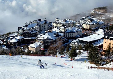 El pueblo enclavado a más de 2000 metros en Sierra Nevada que tiene menos de 300 habitantes