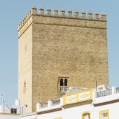 El pueblo a 20 minutos de Sevilla con una torre que comunica directamente con Itálica