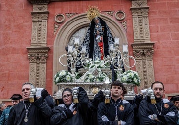 Madrid, la ciudad moderna que no olvida su historia en Pascua