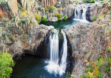 De ruta a las cascadas naturales de Guadalajara que parecen de otro planeta