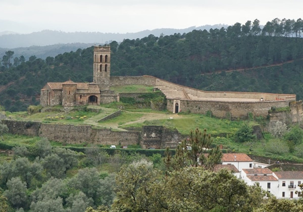 La localidad onubense de Almonaster la Real cuenta con este monumento único en toda España