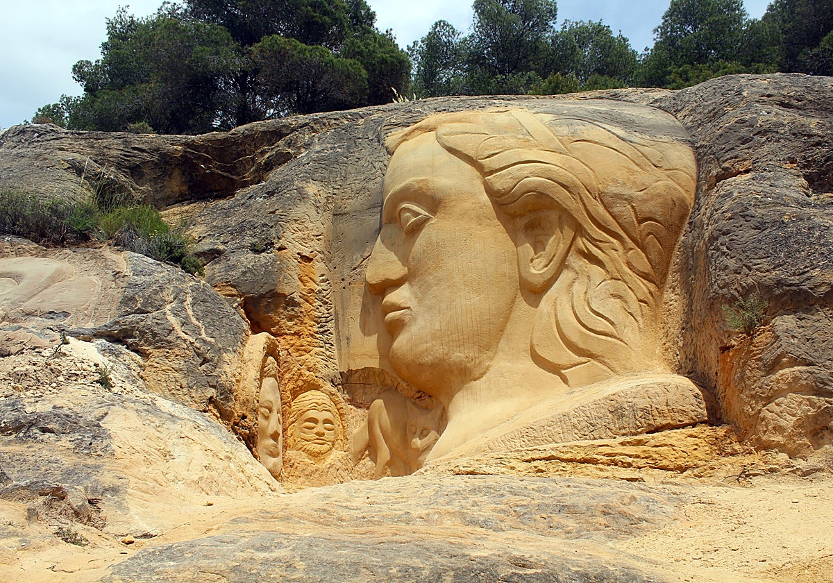 Así es la Ruta de las Caras de Buendía