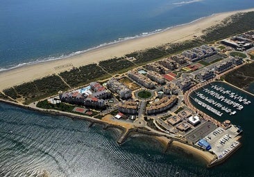Una joya escondida en la Costa de la Luz: un pueblo con playas vírgenes y buena gastronomía