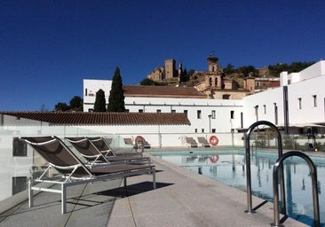 Este antiguo convento es ahora un hotel de ensueño con piscina y viñedos